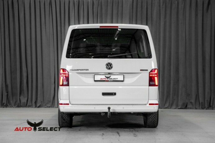 volkswagen-transporter-diesel-2020-big-8
