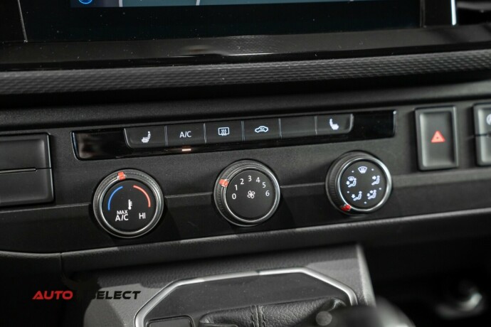 volkswagen-transporter-diesel-2020-big-26