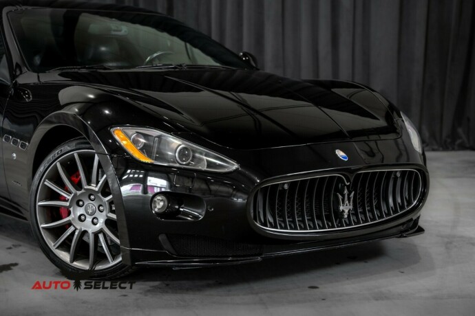 maserati-granturismo-bensin-2011-big-1