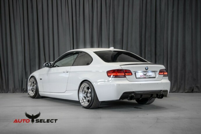bmw-3-serie-diesel-2008-big-8