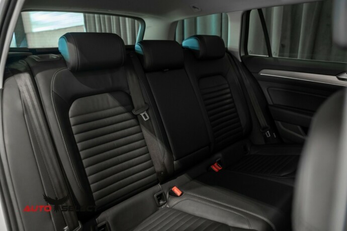 volkswagen-passat-diesel-2014-big-15