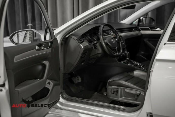 volkswagen-passat-diesel-2014-big-22