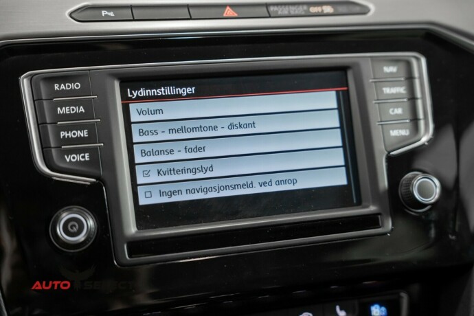 volkswagen-passat-diesel-2014-big-46