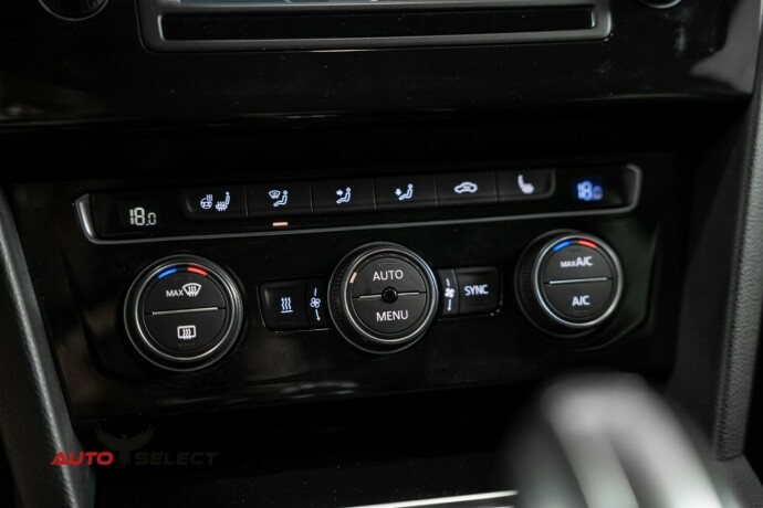 volkswagen-passat-diesel-2014-big-36