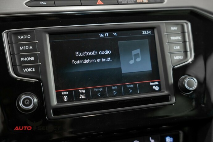 volkswagen-passat-diesel-2014-big-42