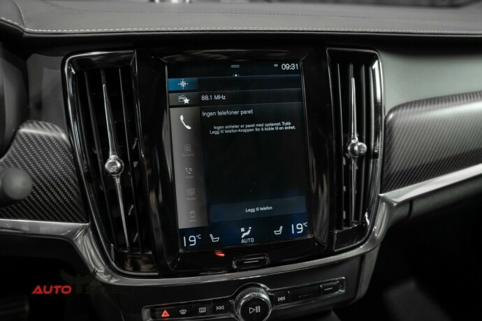 volvo-s90-elektrisitetbensin-2018-big-42