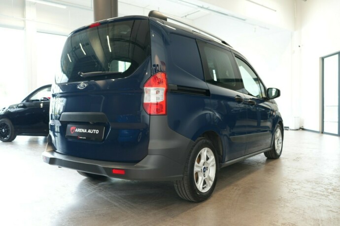 ford-transit-courier-diesel-2021-big-4