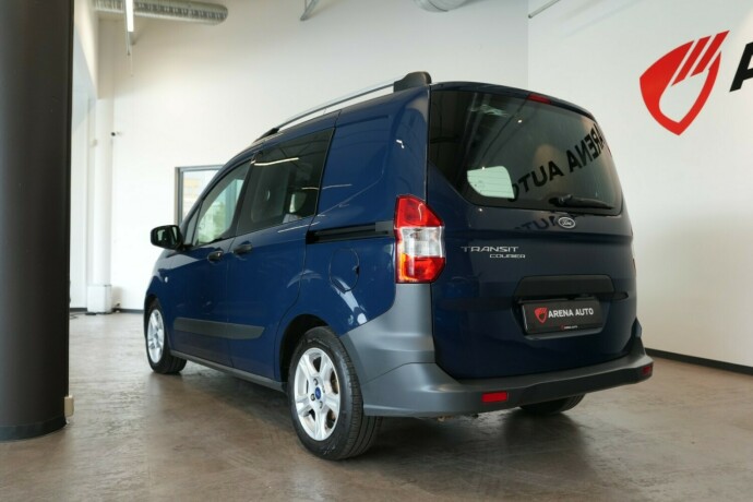 ford-transit-courier-diesel-2021-big-2