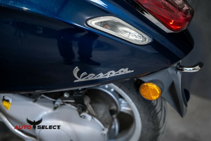 piaggio-vespa-primavera-50-2t-bensin-2017-big-7