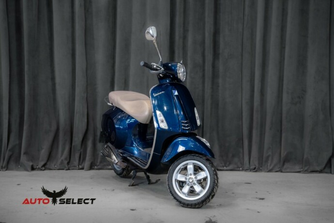 piaggio-vespa-primavera-50-2t-bensin-2017-big-0