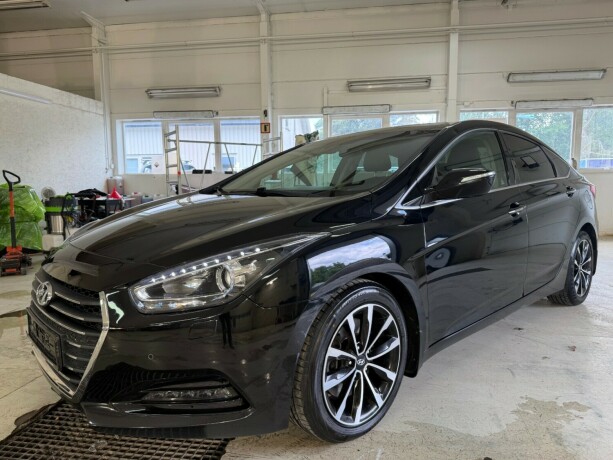 hyundai-i40-diesel-2016-big-0