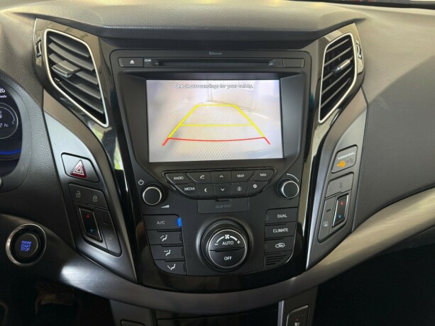 hyundai-i40-diesel-2016-big-16