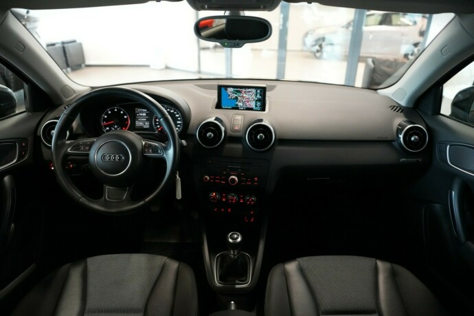 audi-a1-bensin-2014-big-11