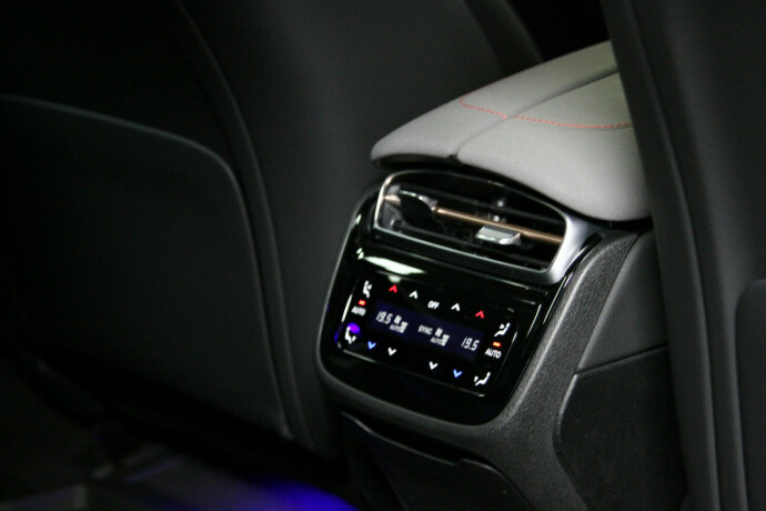 mercedes-benz-eqs450-elektrisitet-2022-big-6