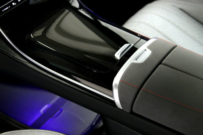 mercedes-benz-eqs450-elektrisitet-2022-big-17