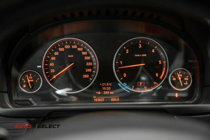 bmw-5-serie-diesel-2012-big-35