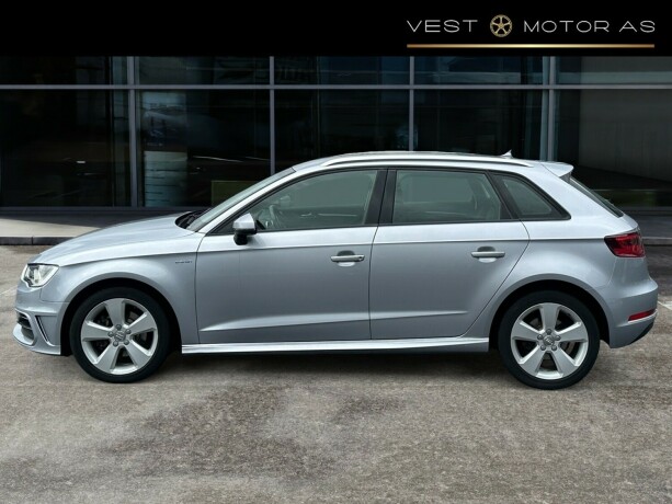 audi-a3-elektrisitetbensin-2015-big-3