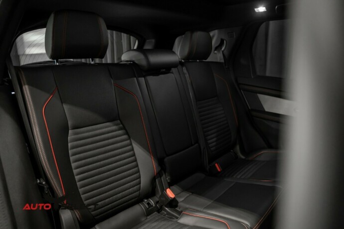 land-rover-discovery-sport-elektrisitetbensin-2022-big-19