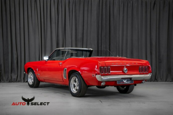 ford-mustang-bensin-1969-big-9