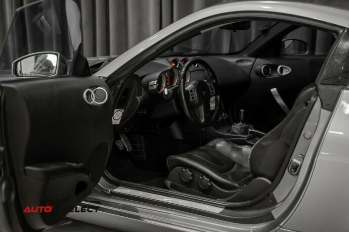 nissan-350-z-bensin-2004-big-15