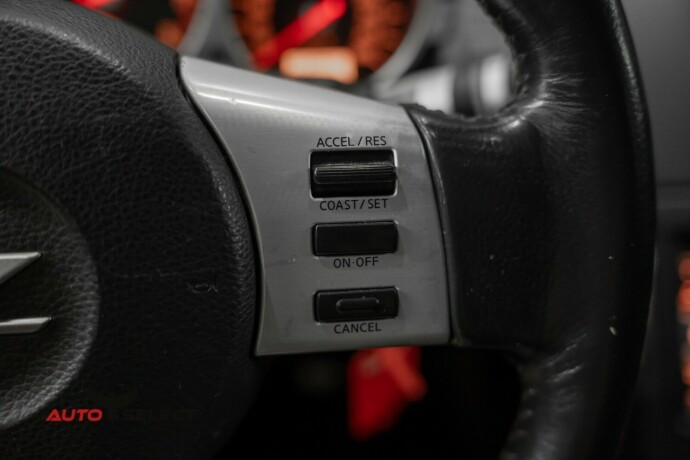 nissan-350-z-bensin-2004-big-23
