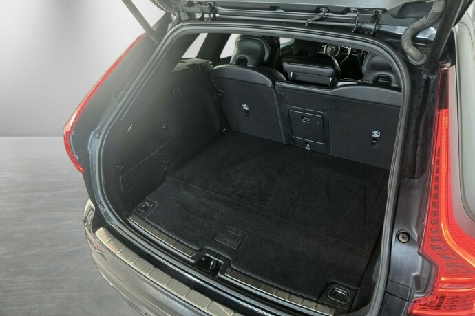 volvo-xc-60-elektrisitetbensin-2019-big-8