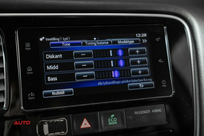 mitsubishi-outlander-elektrisitetbensin-2017-big-42