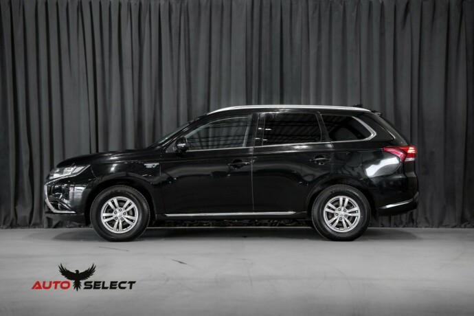 mitsubishi-outlander-elektrisitetbensin-2017-big-7