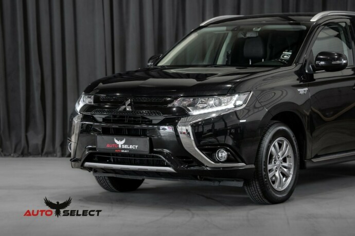 mitsubishi-outlander-elektrisitetbensin-2017-big-6