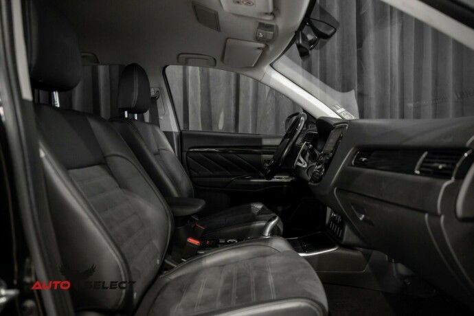 mitsubishi-outlander-elektrisitetbensin-2017-big-17