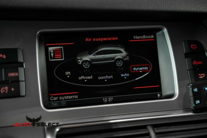 audi-q7-diesel-2011-big-48