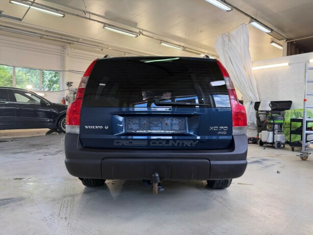 volvo-xc-70-bensin-2003-big-4