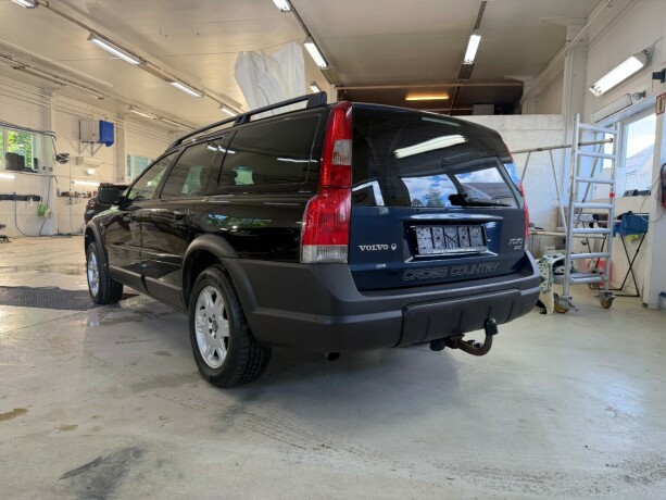 volvo-xc-70-bensin-2003-big-3