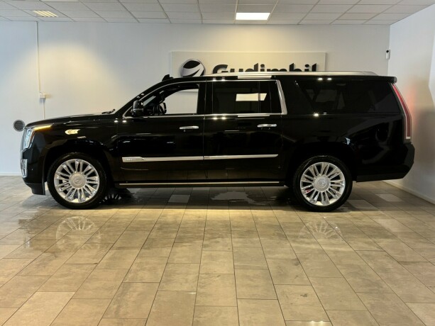 cadillac-escalade-bensin-2020-big-1
