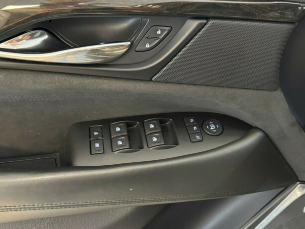 cadillac-escalade-bensin-2020-big-16