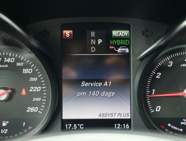 mercedes-benz-c-klasse-plug-in-petrol-2017-big-28