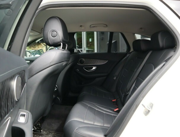 mercedes-benz-c-klasse-plug-in-petrol-2017-big-13