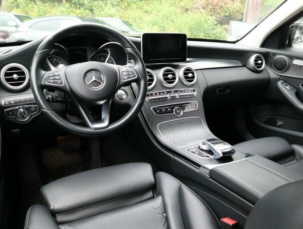 mercedes-benz-c-klasse-plug-in-petrol-2017-big-9