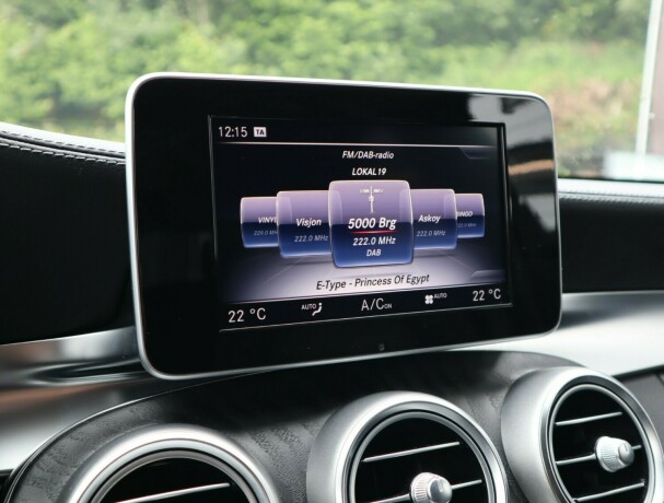 mercedes-benz-c-klasse-plug-in-petrol-2017-big-25