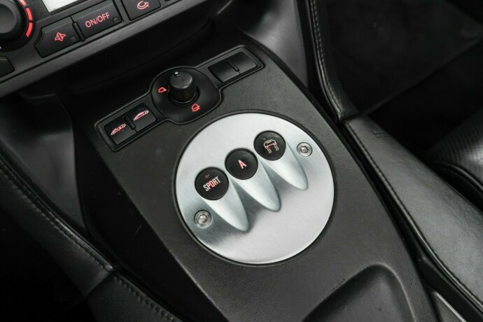 lamborghini-gallardo-bensin-2006-big-38