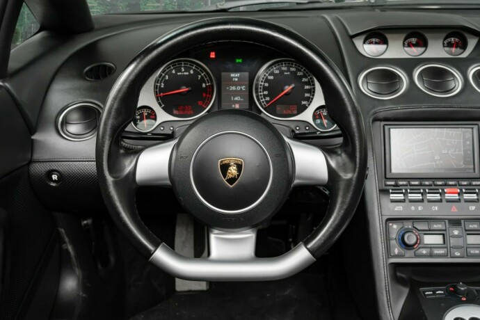 lamborghini-gallardo-bensin-2006-big-45