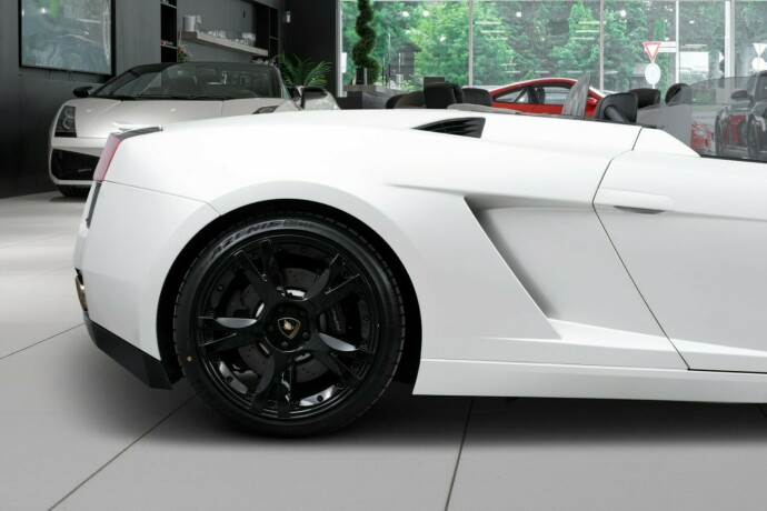 lamborghini-gallardo-bensin-2006-big-15