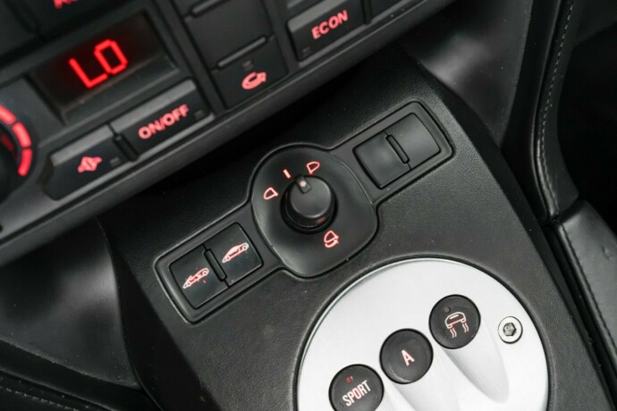 lamborghini-gallardo-bensin-2006-big-37