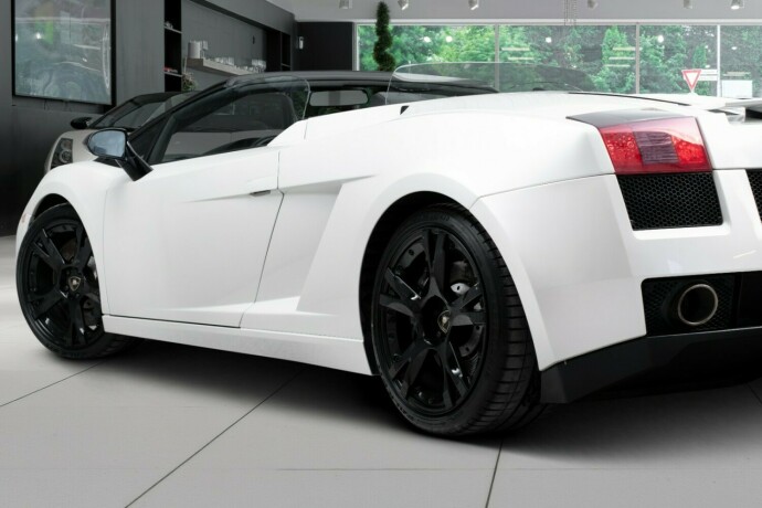 lamborghini-gallardo-bensin-2006-big-18