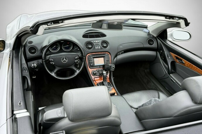 mercedes-benz-sl-bensin-2001-big-29