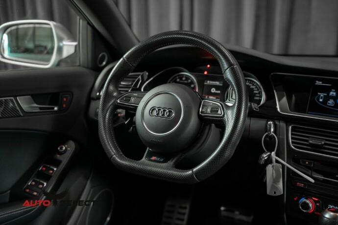 audi-rs4-bensin-2012-big-29