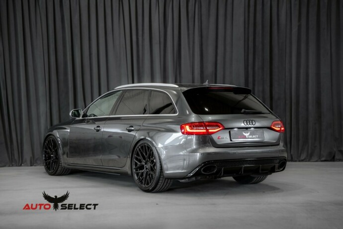 audi-rs4-bensin-2012-big-8