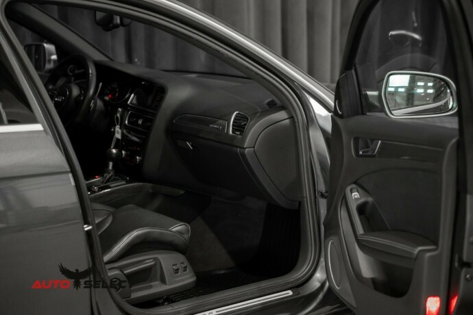 audi-rs4-bensin-2012-big-17