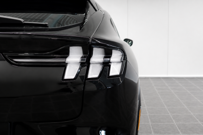 ford-mustang-mach-e-elektrisitet-2022-big-5