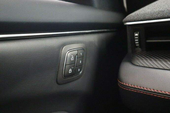 ford-mustang-mach-e-elektrisitet-2022-big-32